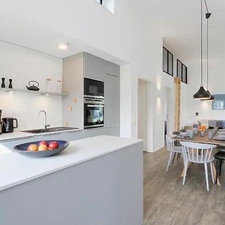 3 Bedroom Cozy In Lembruch-duemmer * Lembruch